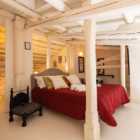 Elly Holiday House Palermo Exteriör bild